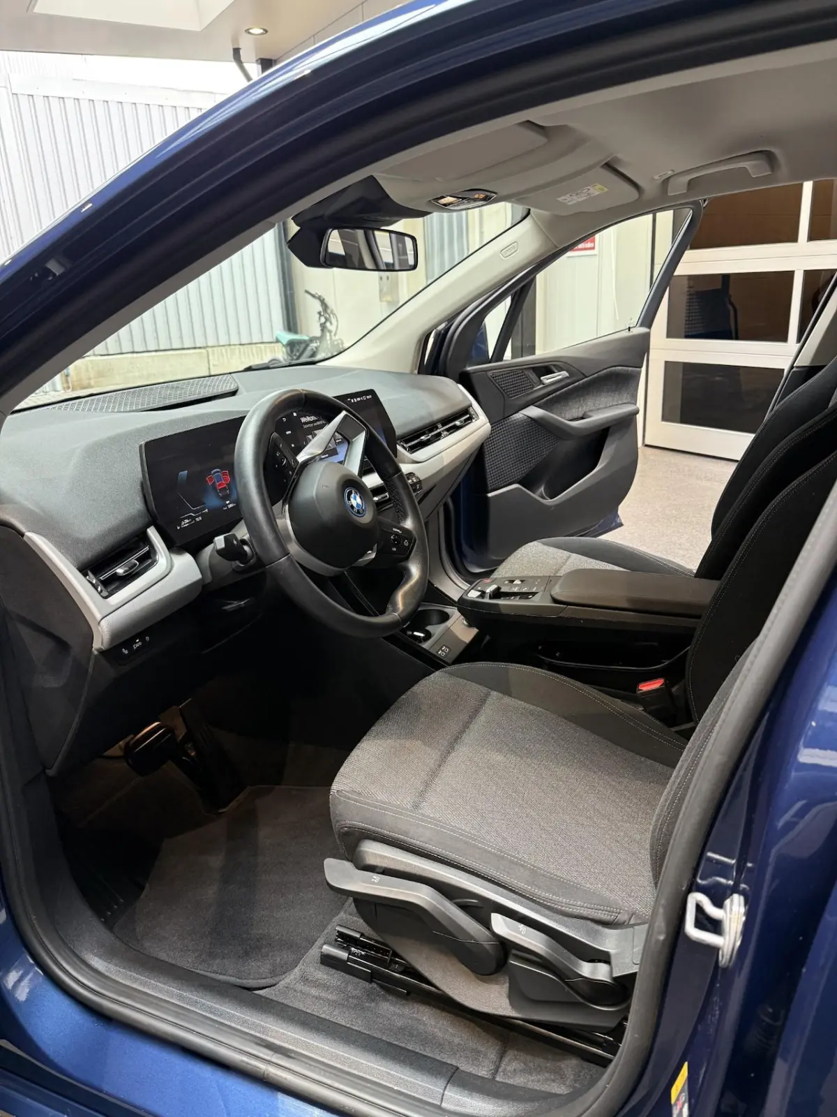 225e xDrive