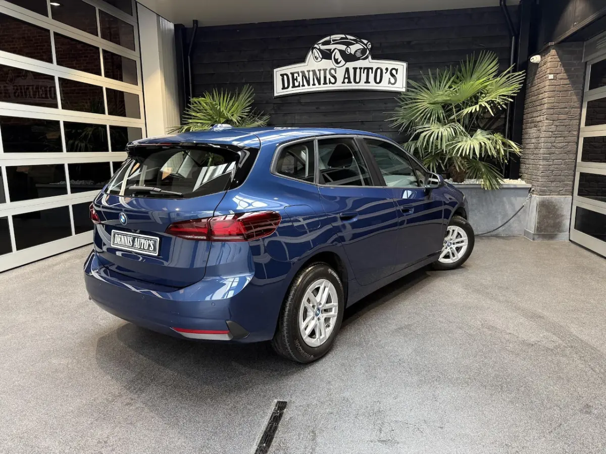 225e xDrive