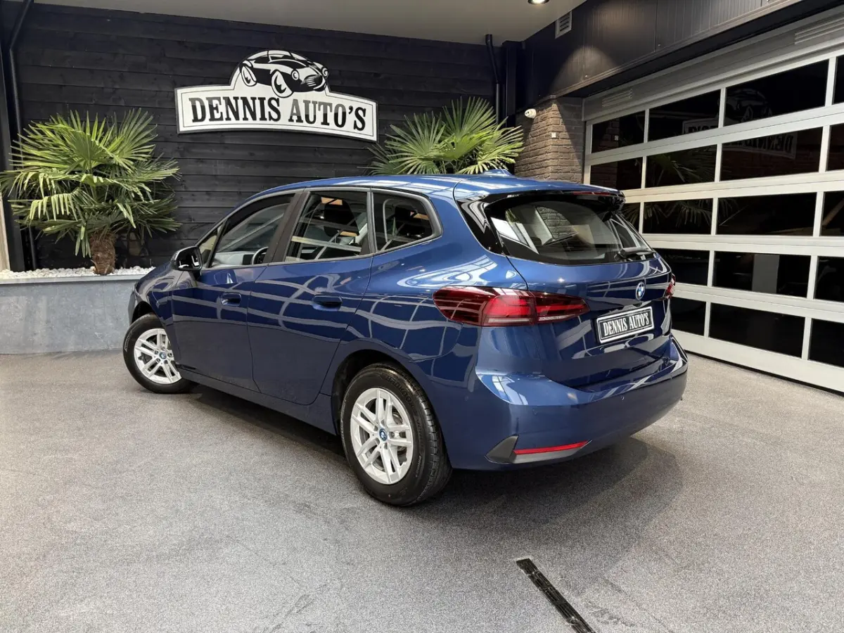 225e xDrive