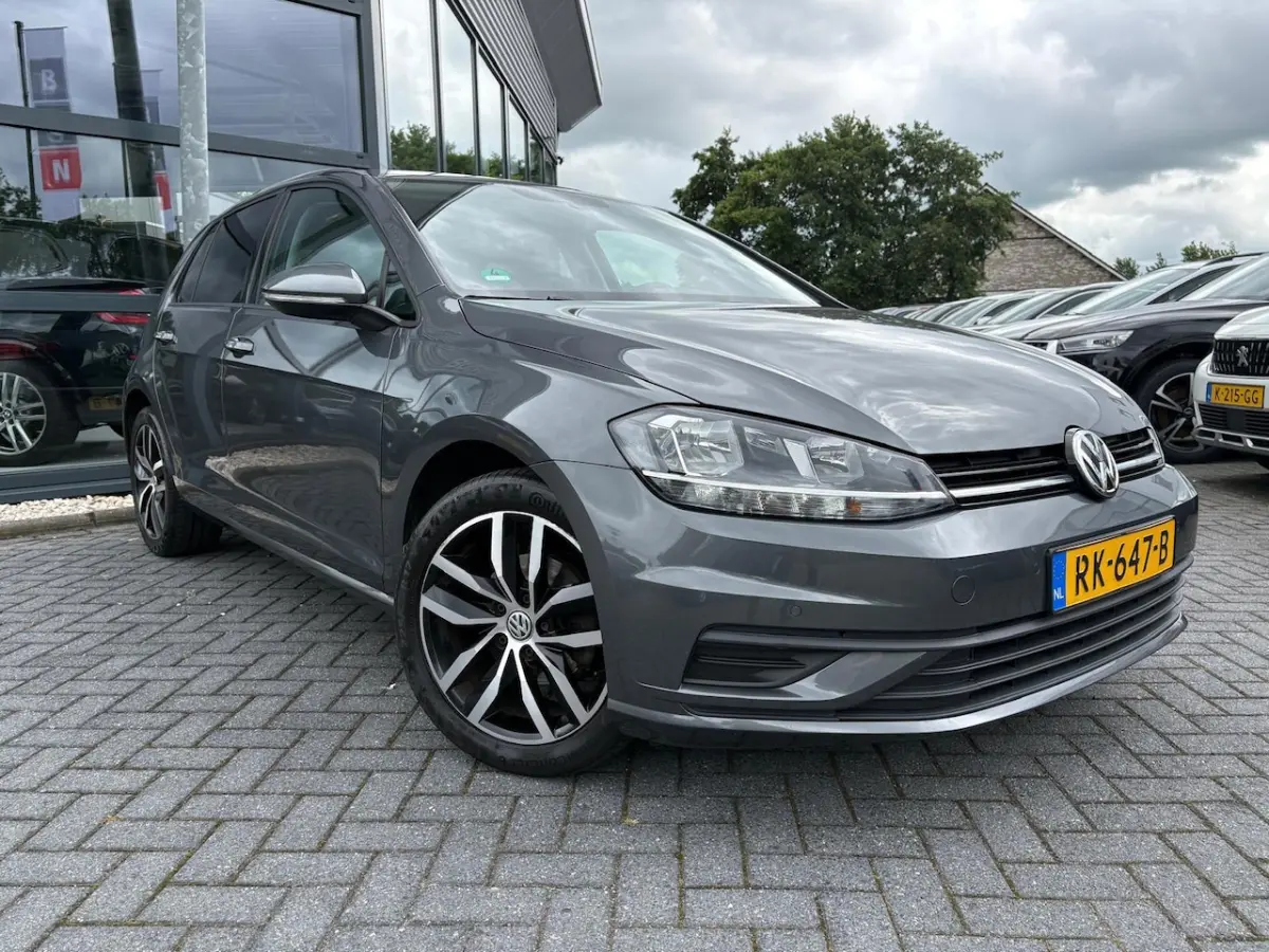 1.0 TSI Trendline | Cruise | PDC | Airco | LMV | Bluetooth |