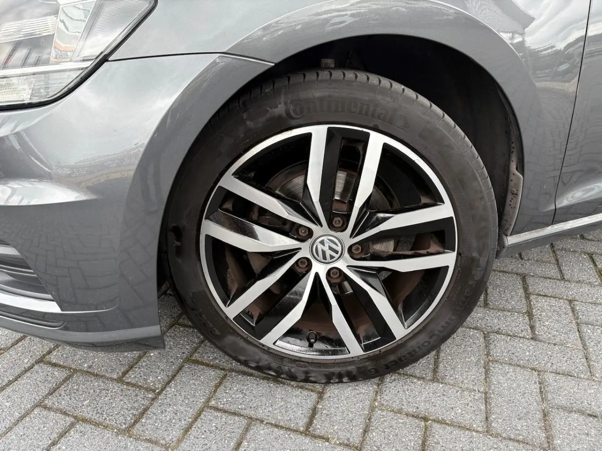 1.0 TSI Trendline | Cruise | PDC | Airco | LMV | Bluetooth |