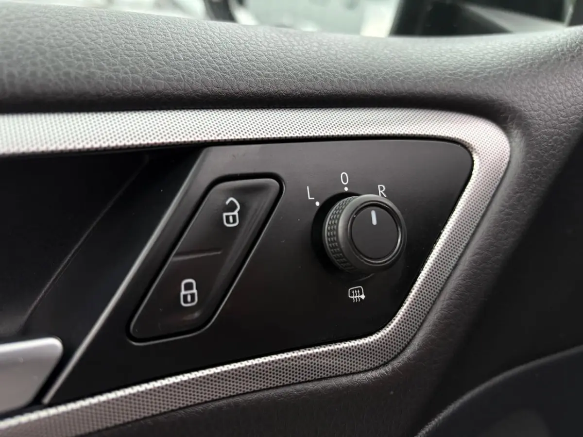 1.0 TSI Trendline | Cruise | PDC | Airco | LMV | Bluetooth |