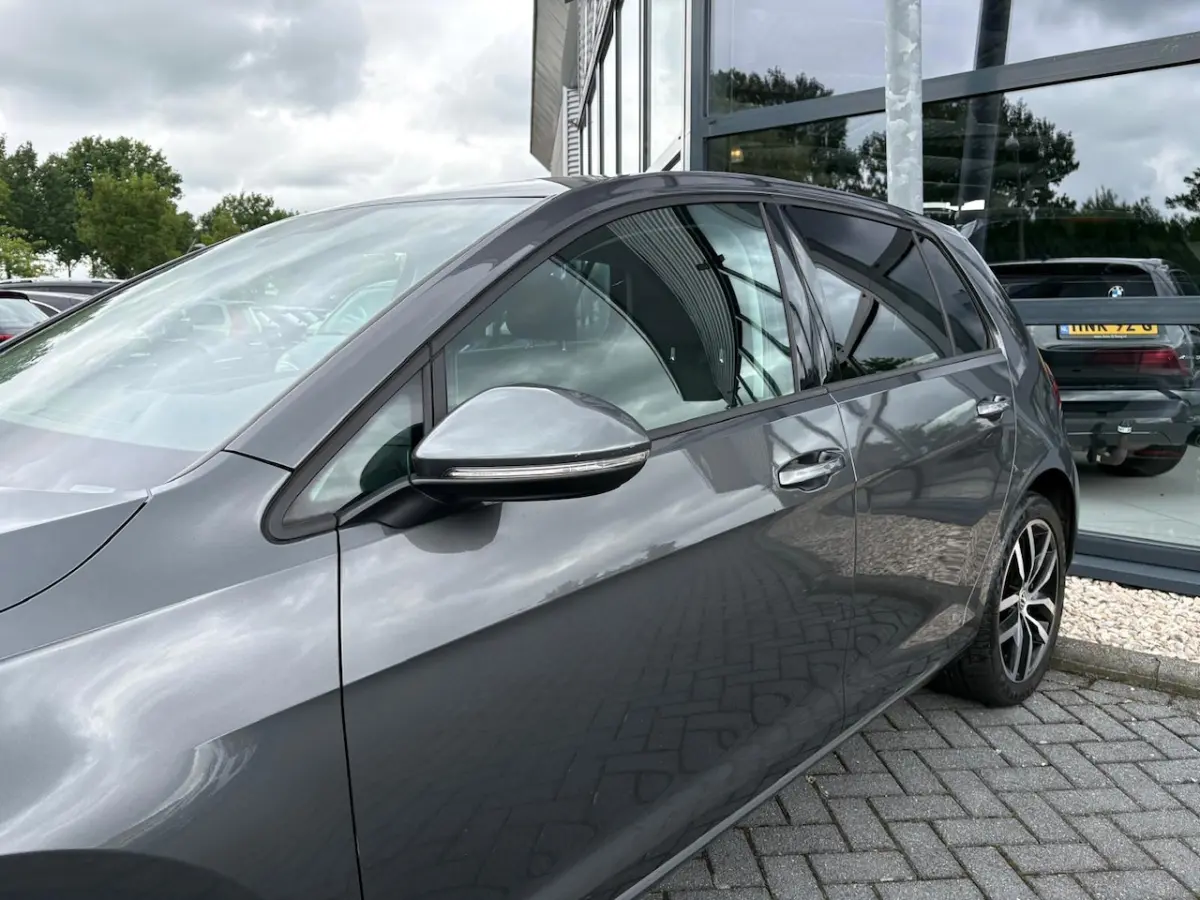 1.0 TSI Trendline | Cruise | PDC | Airco | LMV | Bluetooth |