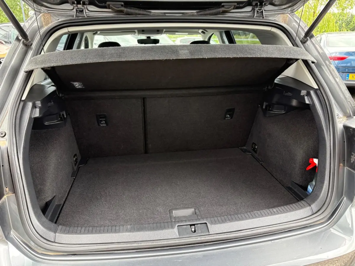1.0 TSI Trendline | Cruise | PDC | Airco | LMV | Bluetooth |