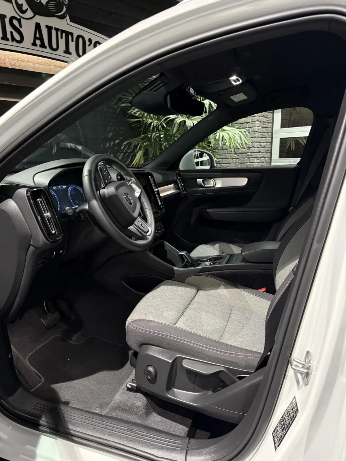 1.5 Core Autom Apple CarPlay Stoel-Stuur Verw