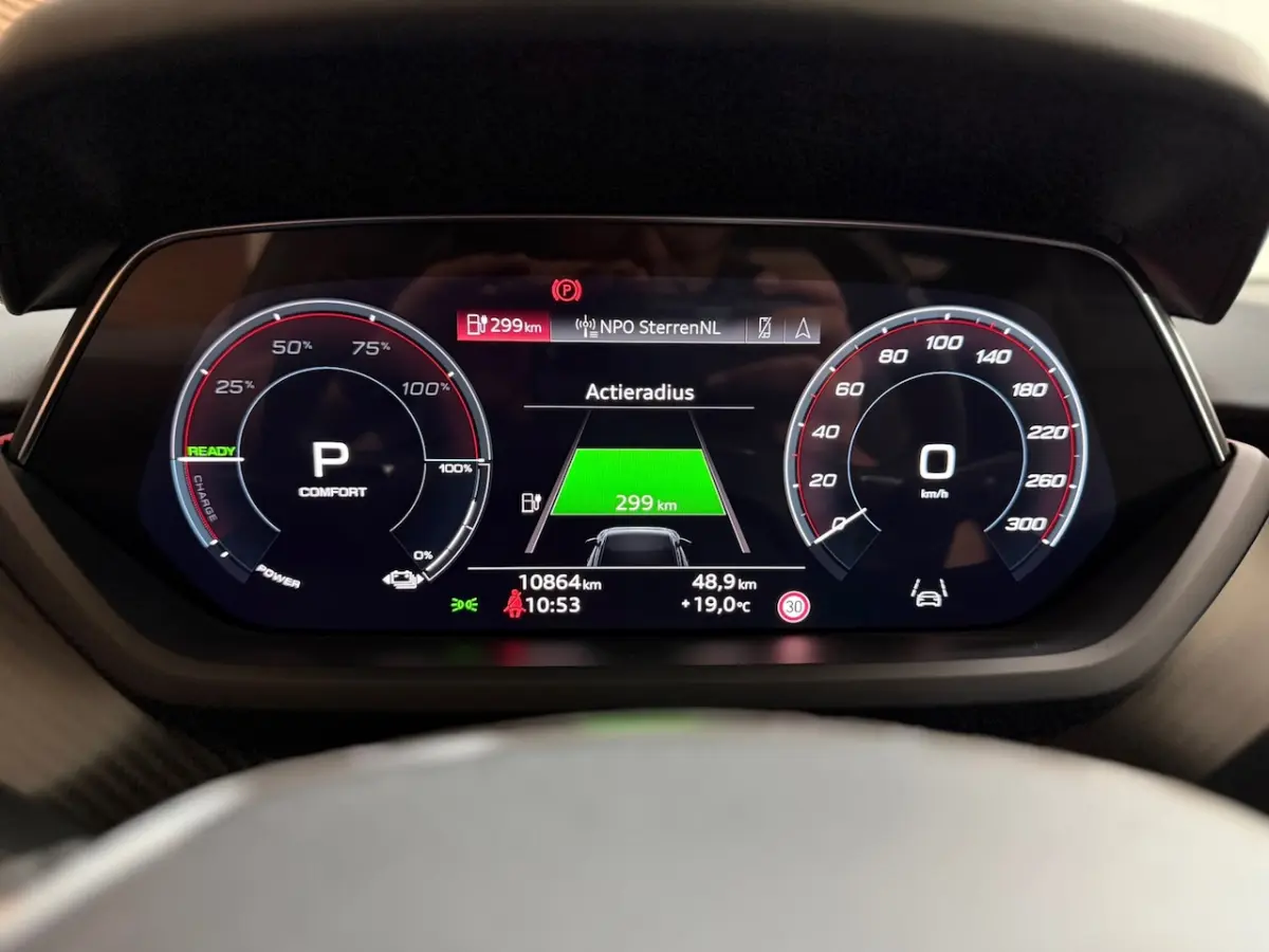 Quattro|530PK Overboost | 93kWh | Carbondak | Luchtvering | Matrix LED | Nappa | RS interi