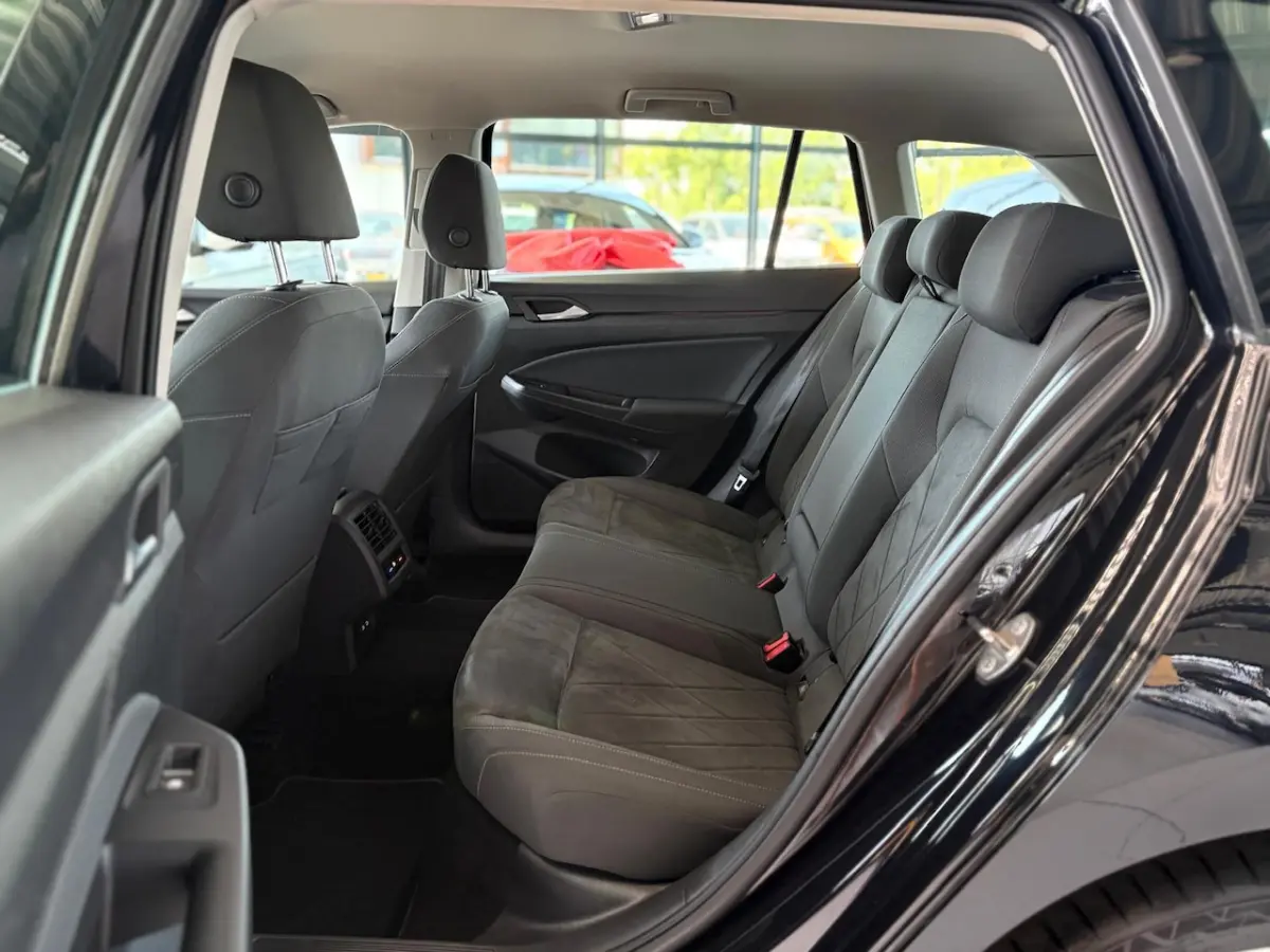 1.5 TSI Style | Elek Trekaak | Memory | Camera | LED | Carplay | Sfeerverlichting | ORG NL
