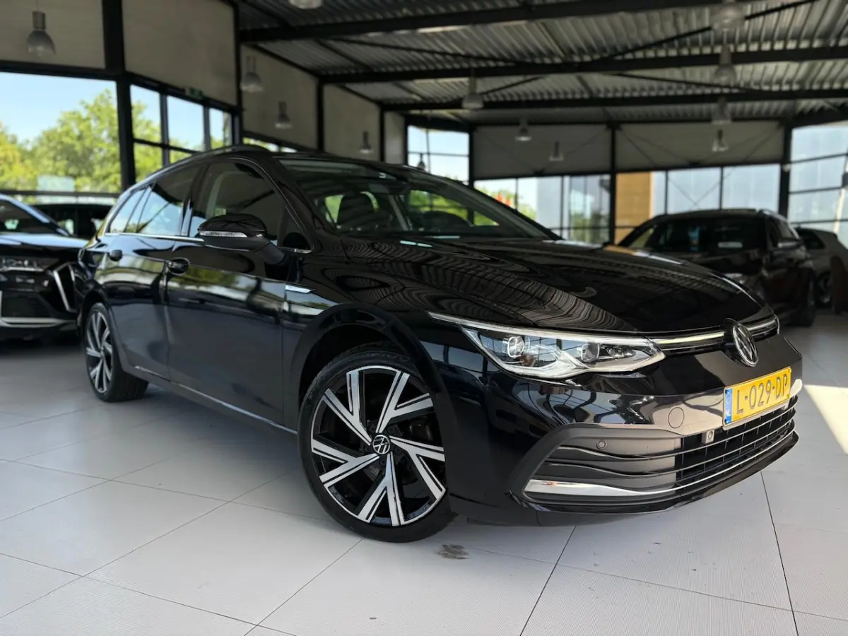 1.5 TSI Style | Elek Trekaak | Memory | Camera | LED | Carplay | Sfeerverlichting | ORG NL