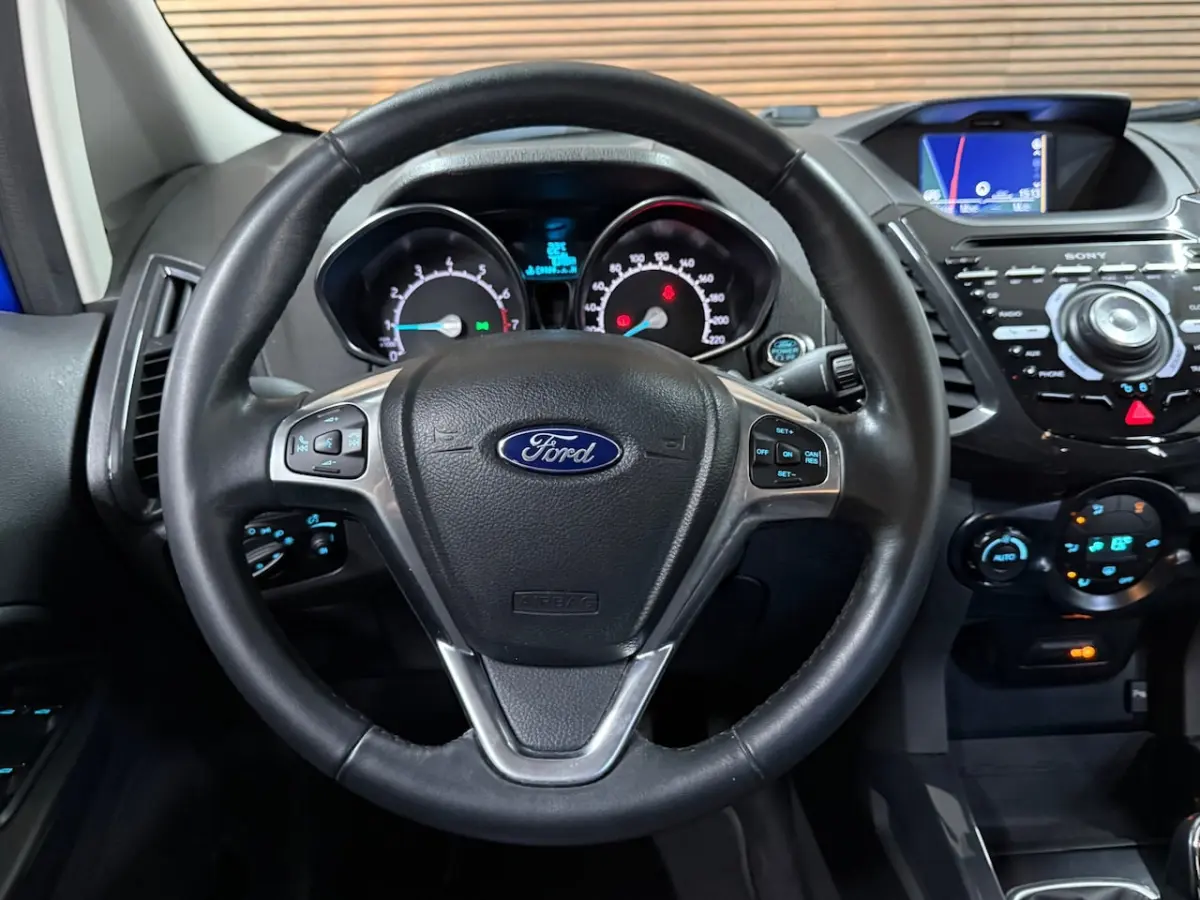 1.0 EcoBoost Titanium | Navigatie | Cruise Control | 17' inch