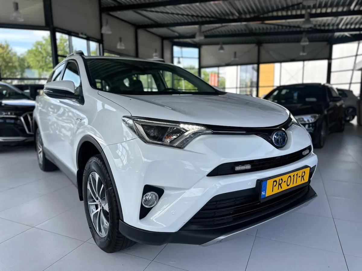2.5 Hybrid AWD Dynamic | Automaat | Trekhaak | Dealer onderhouden | Climate | Cruise | Key