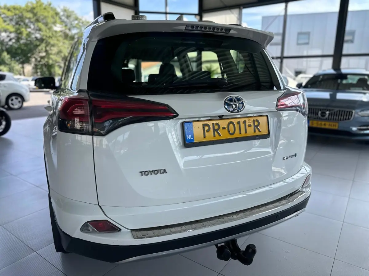 2.5 Hybrid AWD Dynamic | Automaat | Trekhaak | Dealer onderhouden | Climate | Cruise | Key
