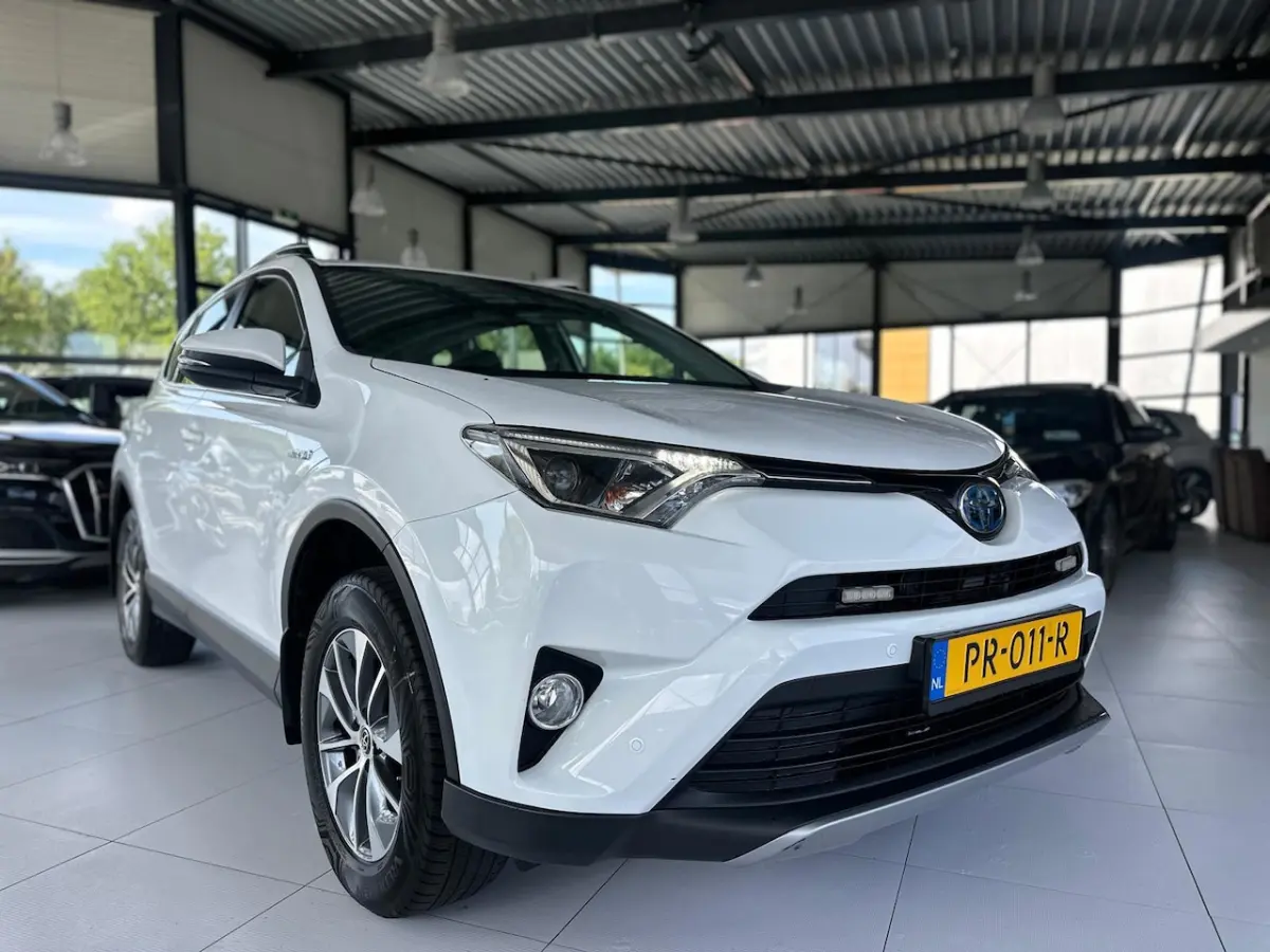 2.5 Hybrid AWD Dynamic | Automaat | Trekhaak | Dealer onderhouden | Climate | Cruise | Key