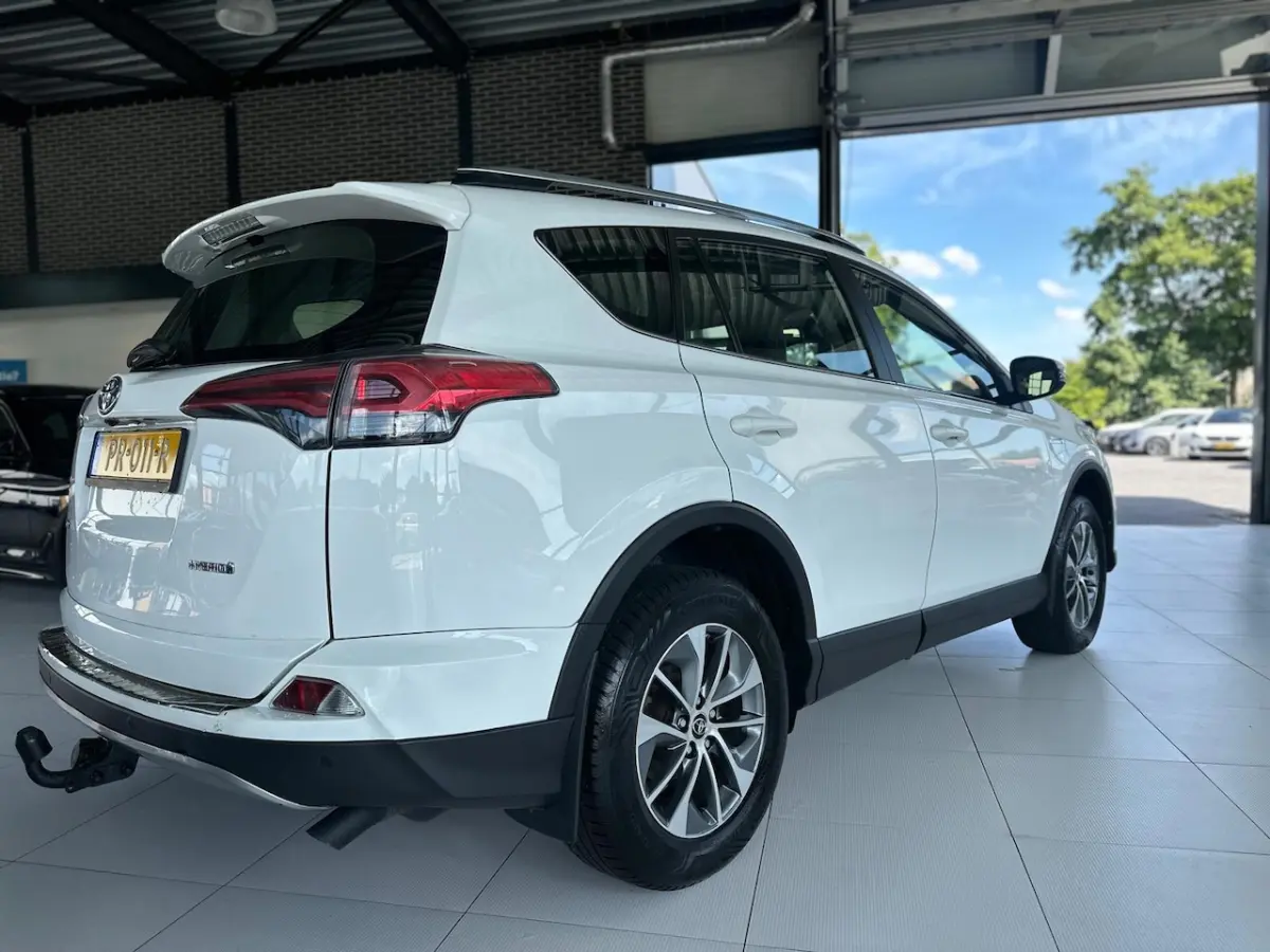 2.5 Hybrid AWD Dynamic | Automaat | Trekhaak | Dealer onderhouden | Climate | Cruise | Key