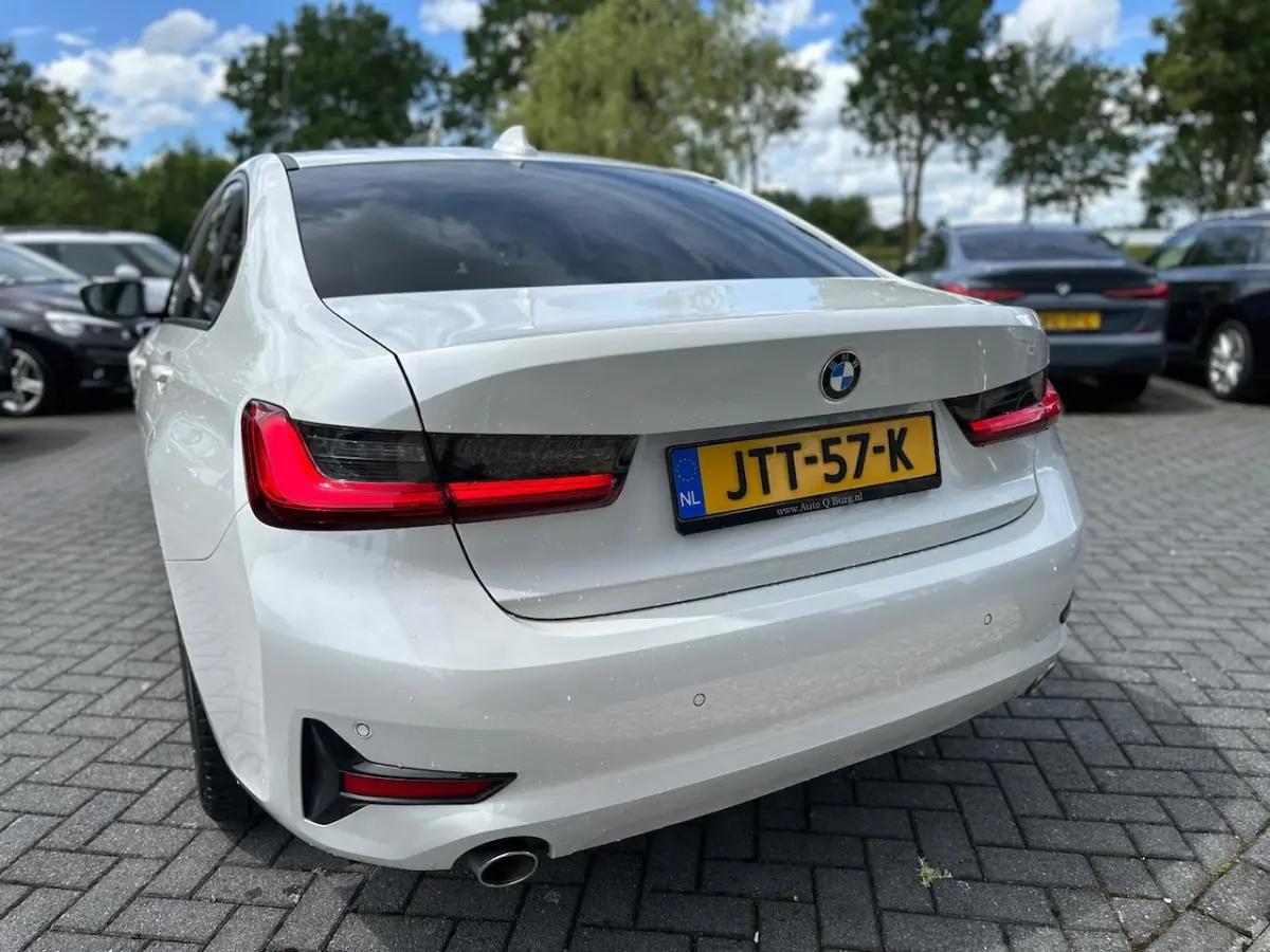 Automaat 2020 | Automaat | Navi | PDC | DAB+ | CarPlay | LED | 1e eigenaar | 140dkm | Deal