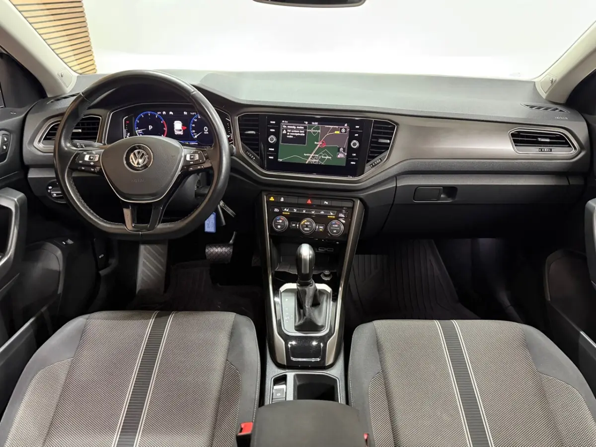 1.5 TSI Sport Business R-Line | LED | BEATS | Ambient | Virtual | 19inch Suzuka | Winterpa