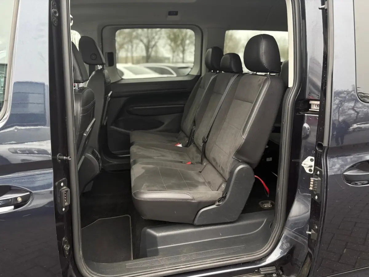 2.0 TDI | 7 Pers | Stoelverwarming | Camera | Carplay| Adap Cruise | PDC | Panorama | 2x S