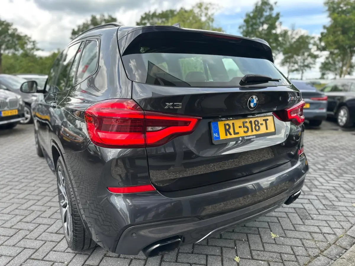 M40i xDrive High Executive | Full options | Elek Trekhaak | Pano | Head UP | Leder | H&K |