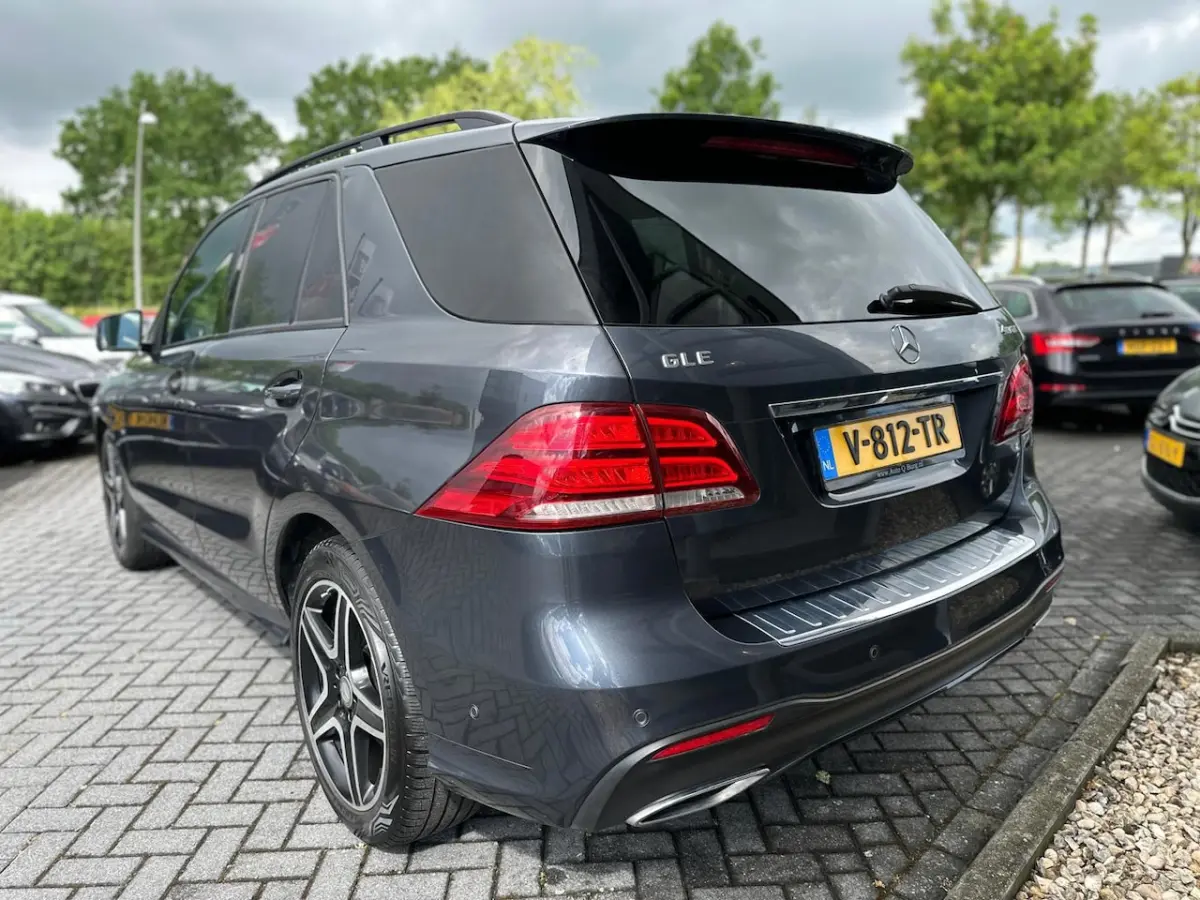350 D 4MATIC | Automaat | Elek Trekhaak | Luchtvering | Panorama | LED | Camera | Stoelver