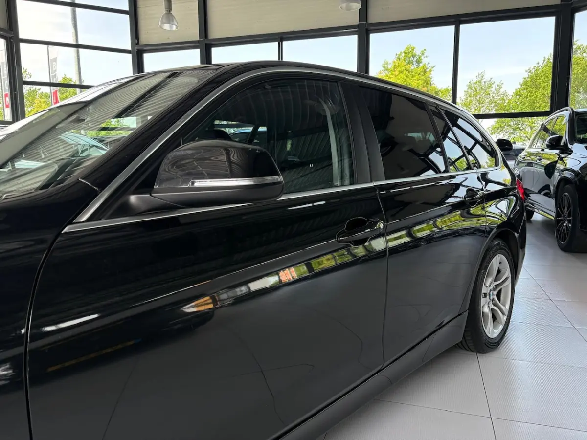 320d EDE | Automaat | Trekhaak | Navi | Climate | Cruise | Airco | LMV | LED |
