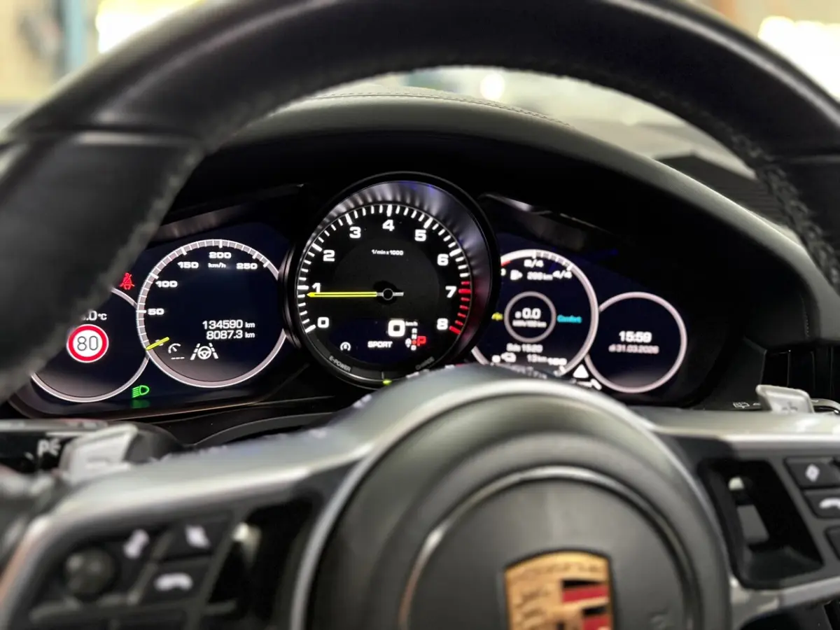 3.0 E-Hybrid | Full Option | Vierwielbesturing | PANO | PDLS+ | BOSE | PASM | ComfortPakke