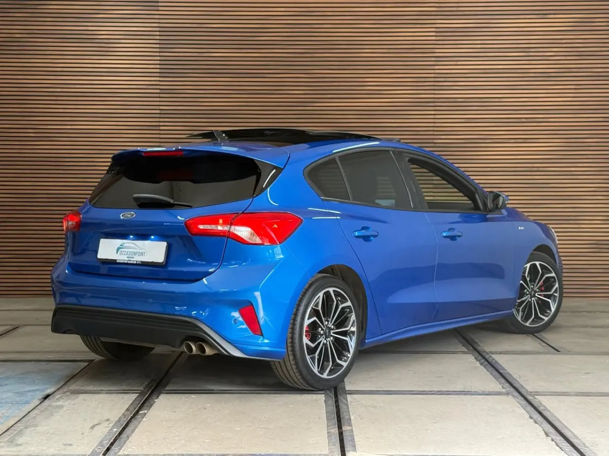 1.5 EcoBoost ST Line Business | 184PK | Pano | Full LED | Comfort-Pack | Winter-Pack | ST