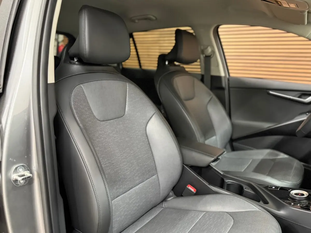 1.6 GDi Hybrid DynamicPlusLine | Cruise adapt. | Camera | 18Inch | Winterpakket | Design p