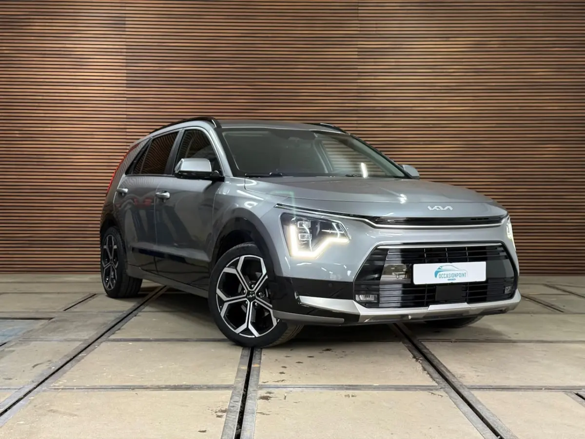 1.6 GDi Hybrid DynamicPlusLine | Cruise adapt. | Camera | 18Inch | Winterpakket | Design p