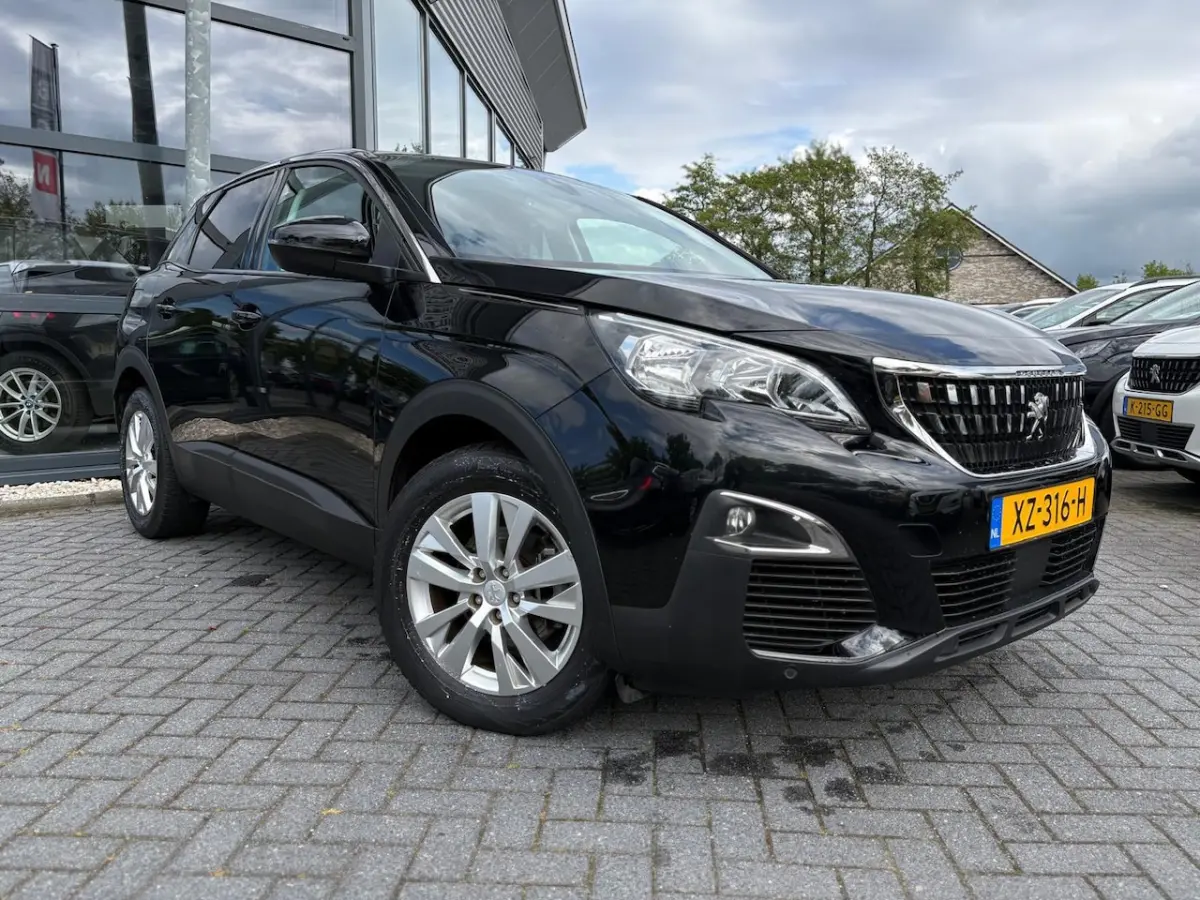 1.2 PureTech Blue Lease Executive | Automaat | Navi | Carplay | LMV | Camera | Distributie
