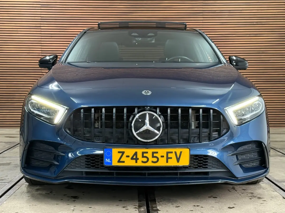 AMG 35 4MATIC NIGHT Premium Plus | PANO | Burmester | Ambient | HuD | MultiBeam LED | Wint