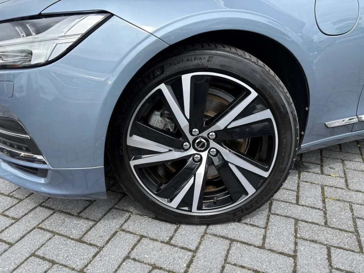 2.0 T8 AWD Inscription | Plug in | Leder | Memory | Head Up | Bowers en wilkins | Stoelver