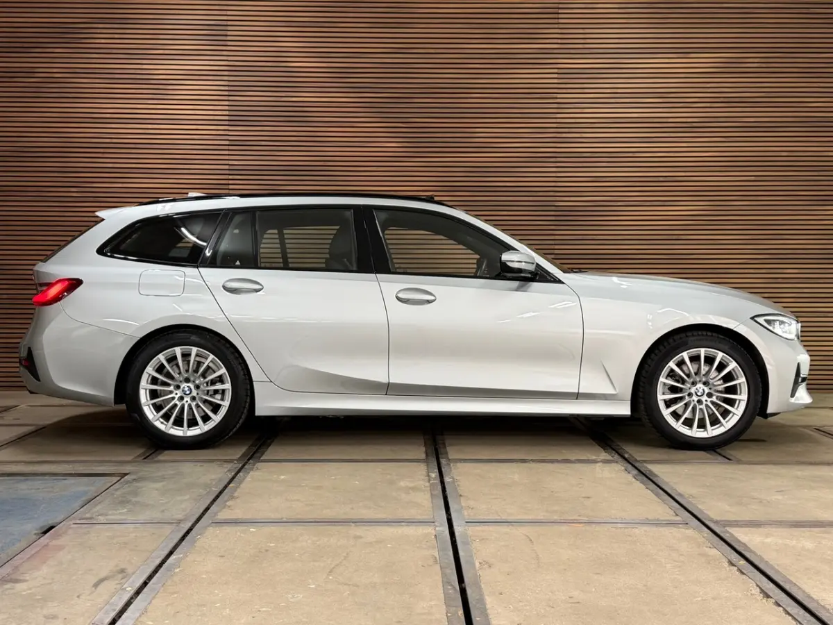 320e Sportline | Pano | Leder | Laser | Shadow Line | Trekhaak elektr. | 18 inch | Stoelve