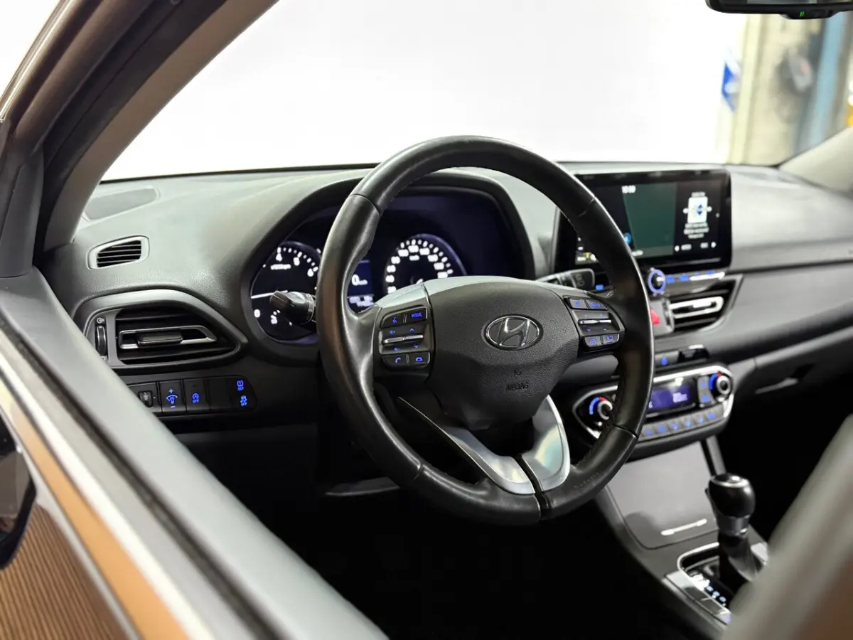 1.0 T-GDi MHEV Premium | Camera | CarPlay | Cruise | LED | Winter pakket | DAB+ | Rijassis