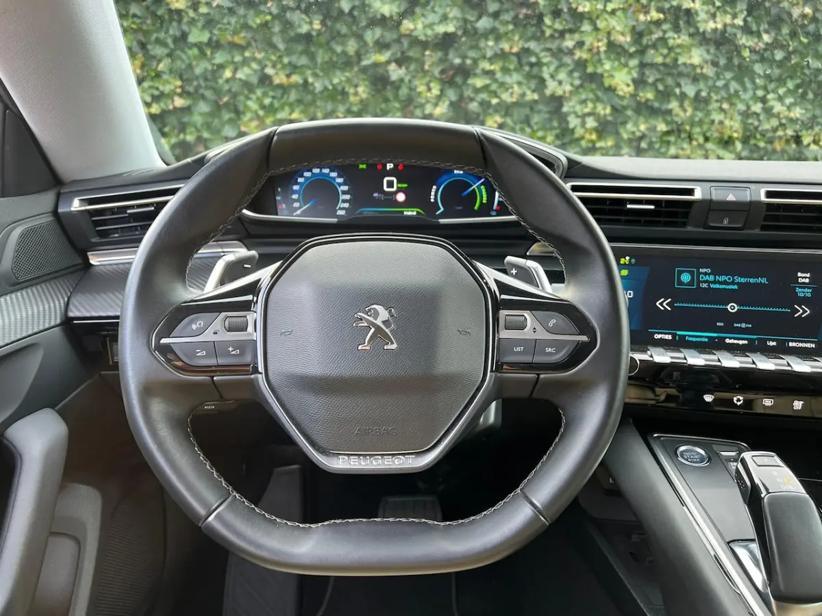 1.6 Plug-in Hybrid 225pk Automaat Allure Avantage | Leer | LED | Camera