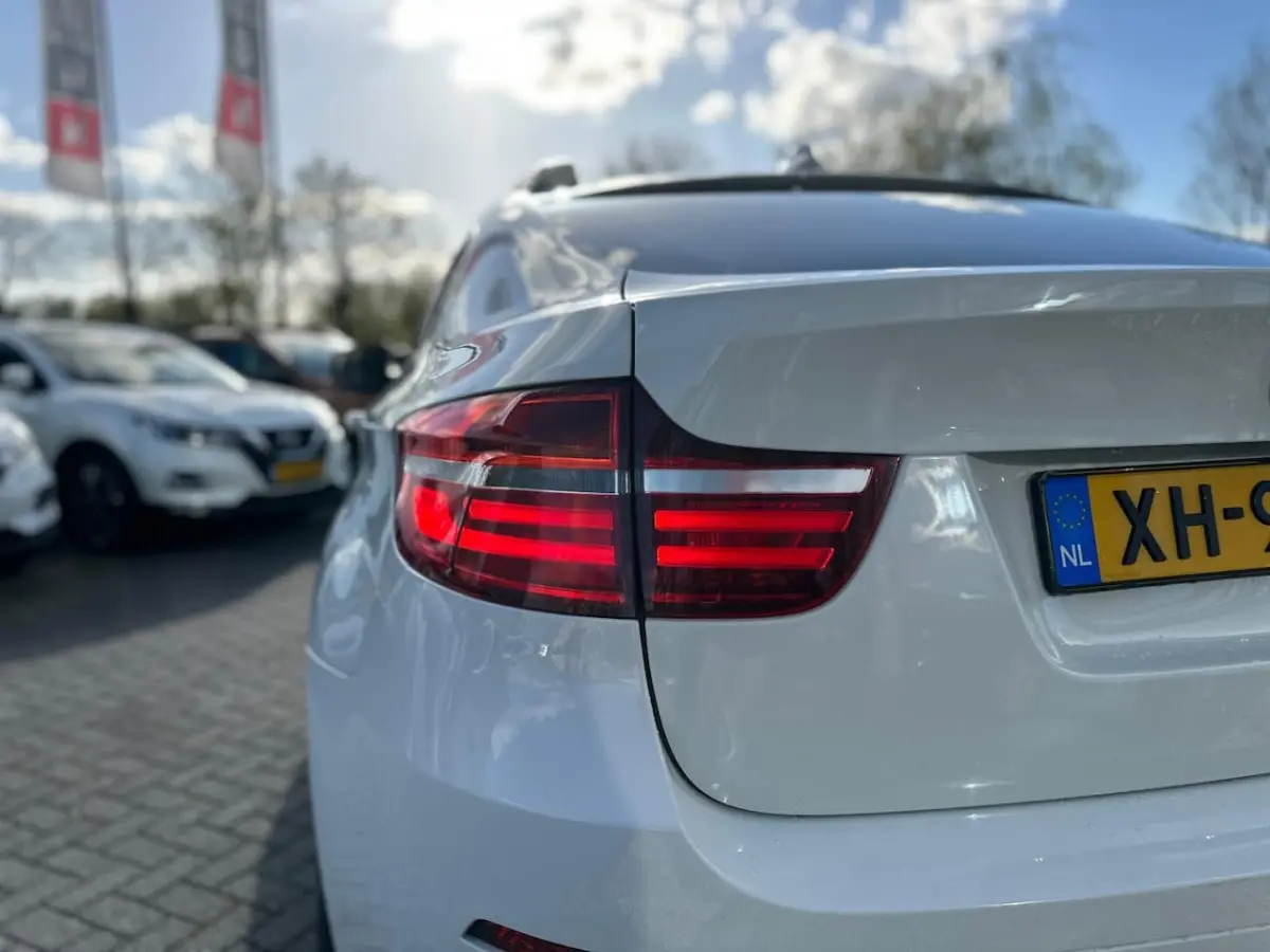 XDrive30d High Executive | Full Options | Massage | Camera | Standkachel | Stoelventilatie