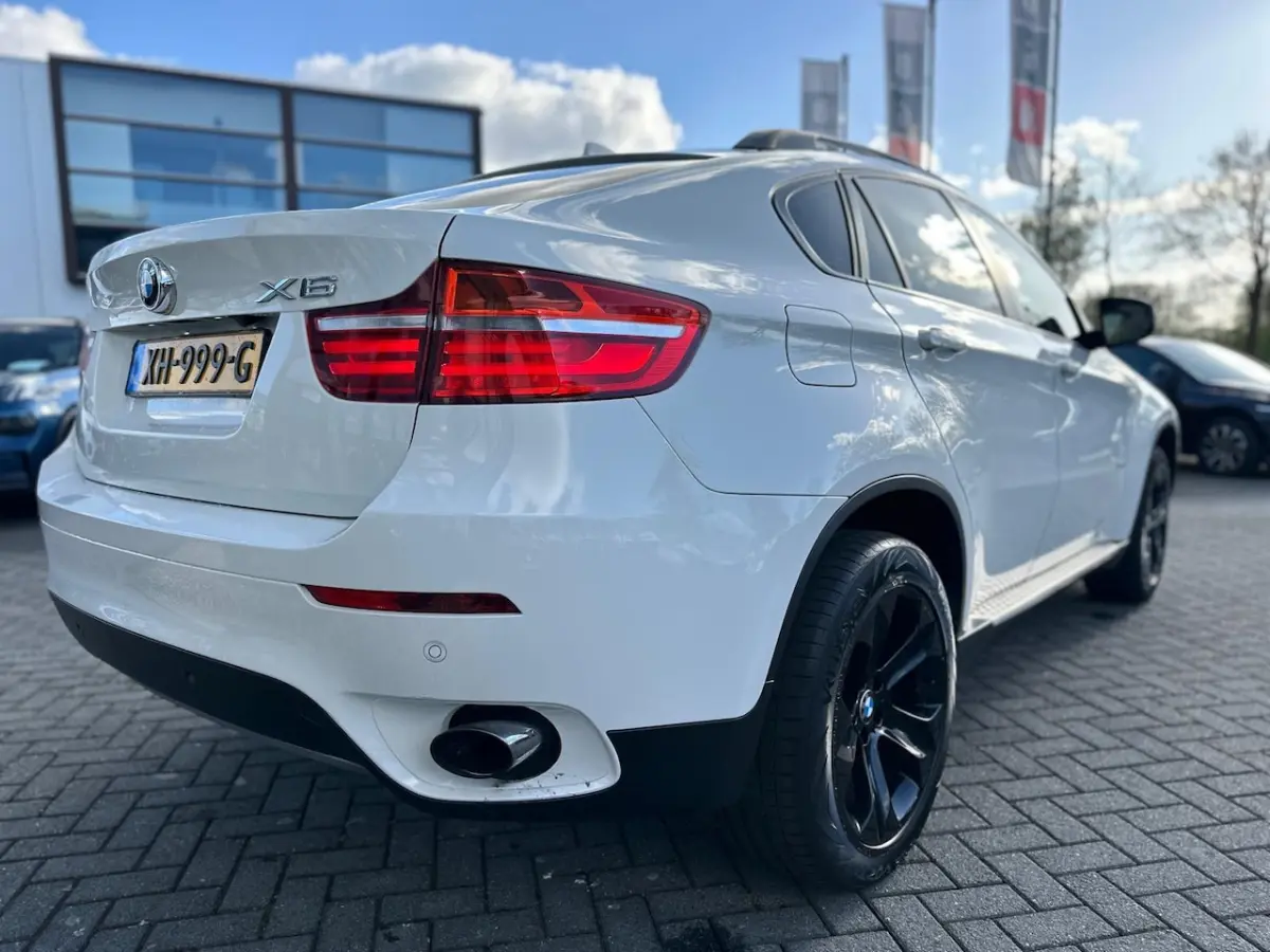 XDrive30d High Executive | Full Options | Massage | Camera | Standkachel | Stoelventilatie