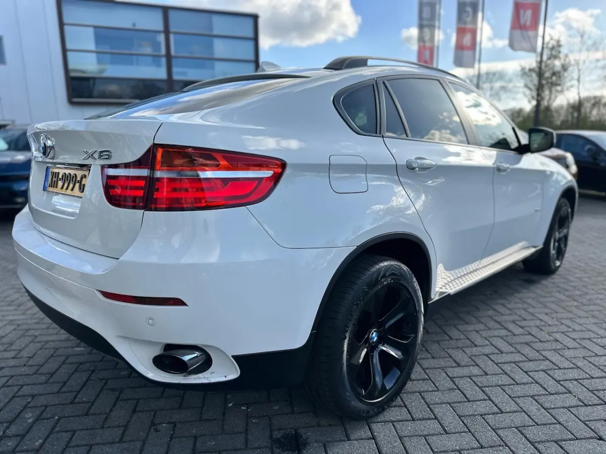 XDrive30d High Executive | Full Options | Massage | Camera | Standkachel | Stoelventilatie