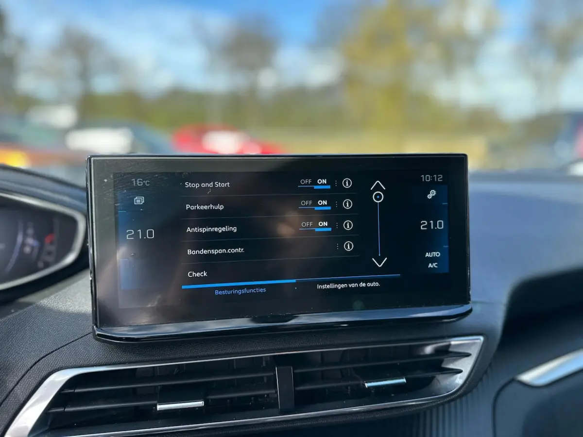 1.2 PureTech Blue Lease Active | 7 Persoons| Navi | Virtual | Keyless | cruise | Carplay |