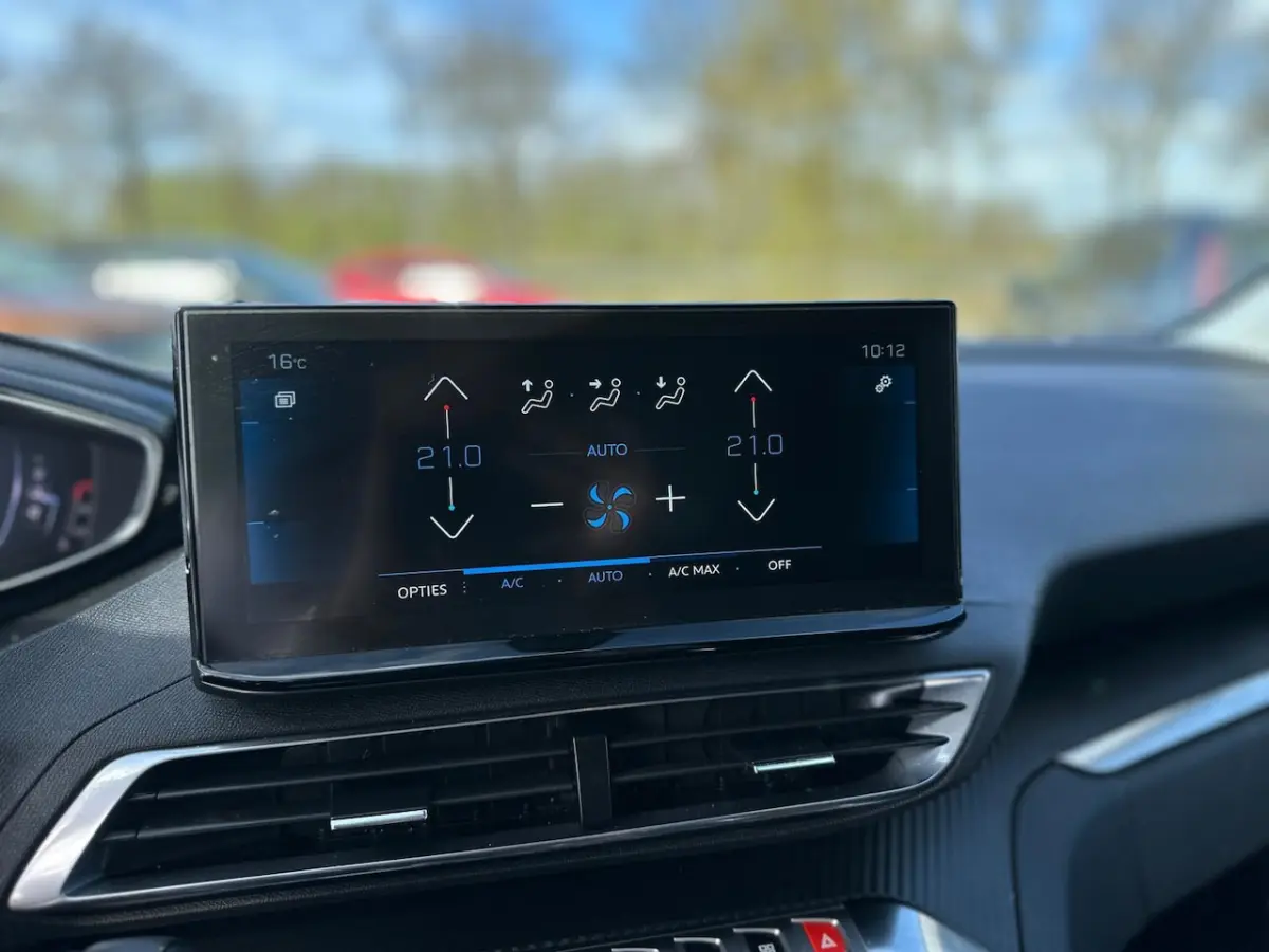 1.2 PureTech Blue Lease Active | 7 Persoons| Navi | Virtual | Keyless | cruise | Carplay |