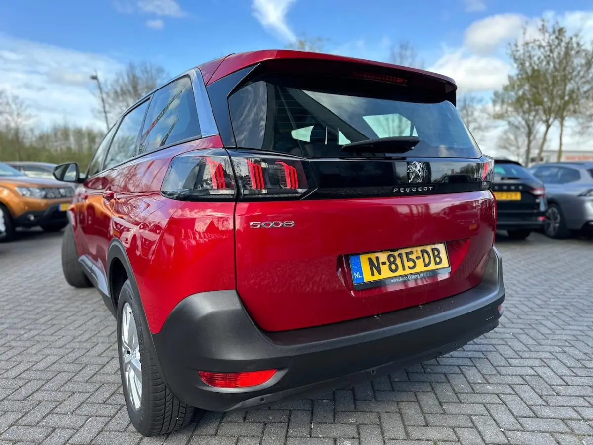 1.2 PureTech Blue Lease Active | 7 Persoons| Navi | Virtual | Keyless | cruise | Carplay |