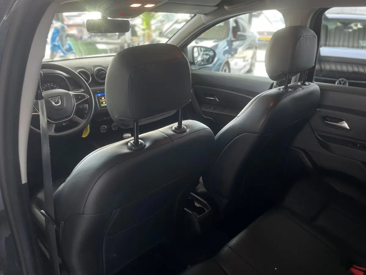 1.0 TCe Comfort | Stoelverwarming | Camera | Leder | Airco | Navi | LMV | Cruise | Dealer