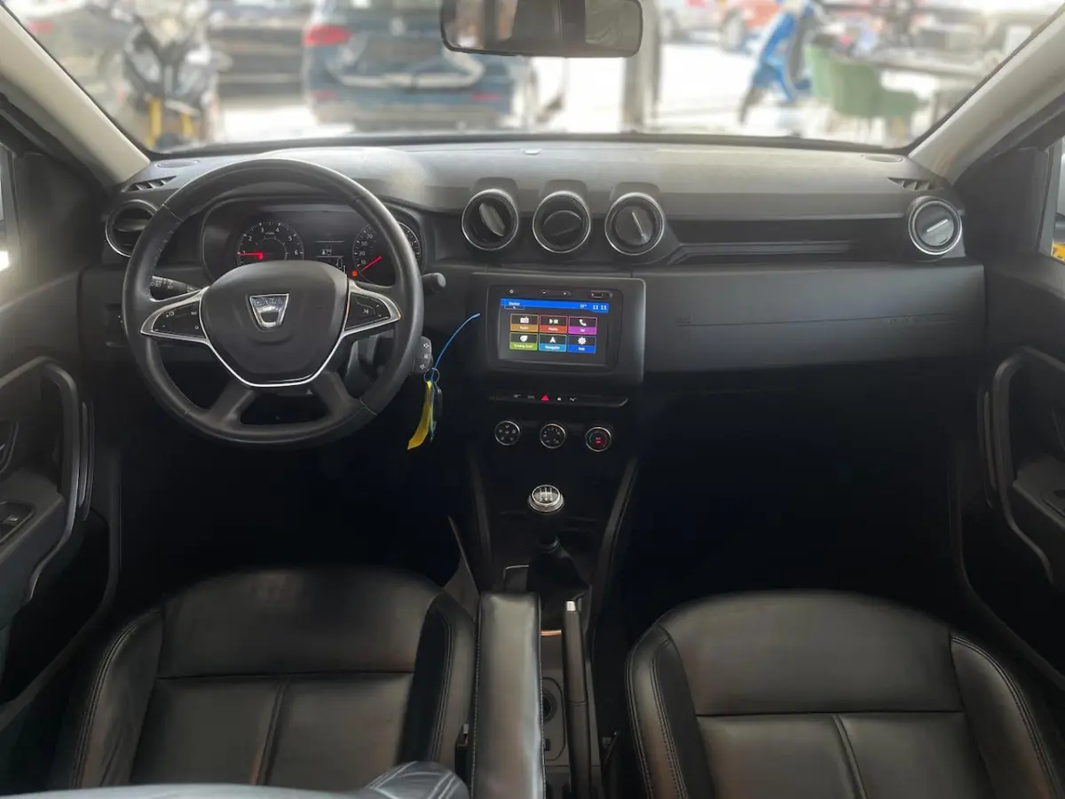 1.0 TCe Comfort | Stoelverwarming | Camera | Leder | Airco | Navi | LMV | Cruise | Dealer