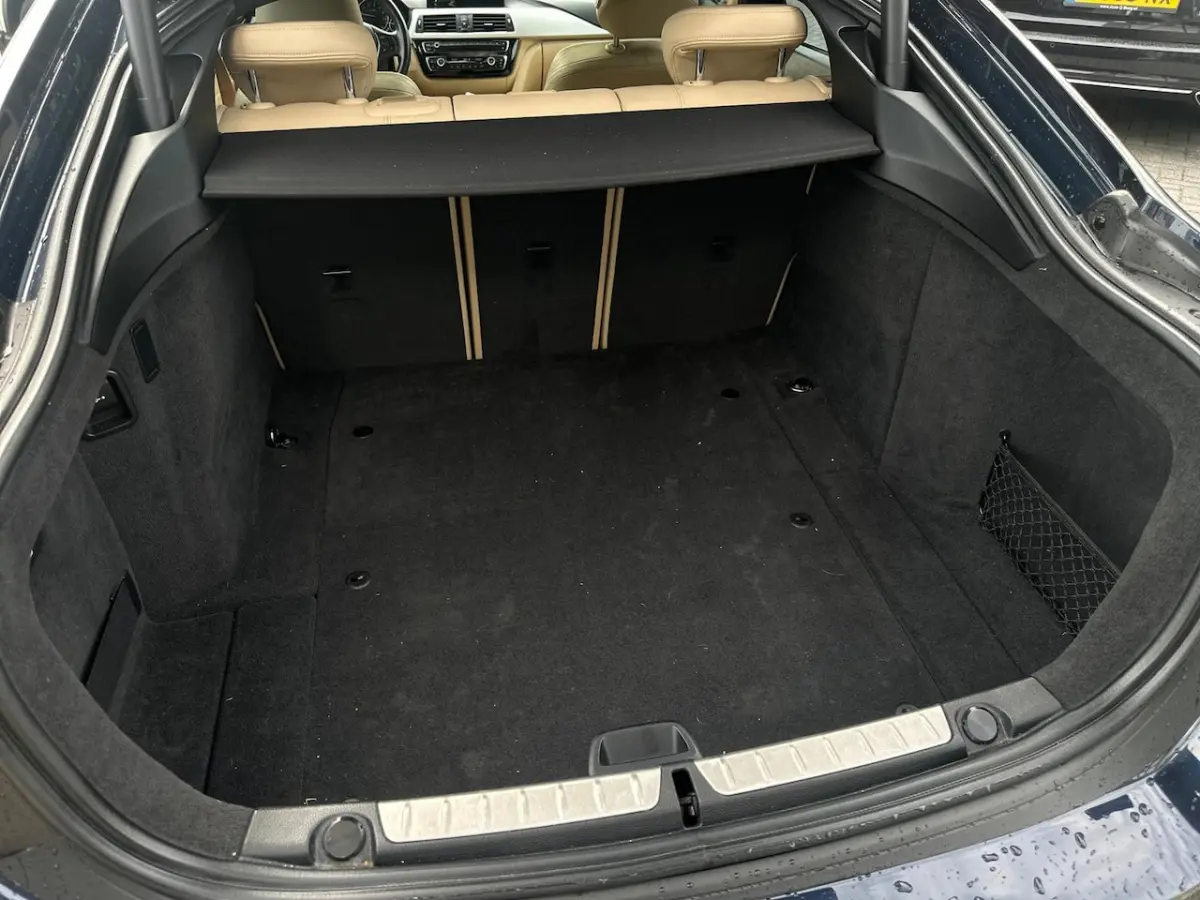 418i High Executive | Automaat | Panorama | LED | Harman& Kardon | LMV | PDC | Camera | St
