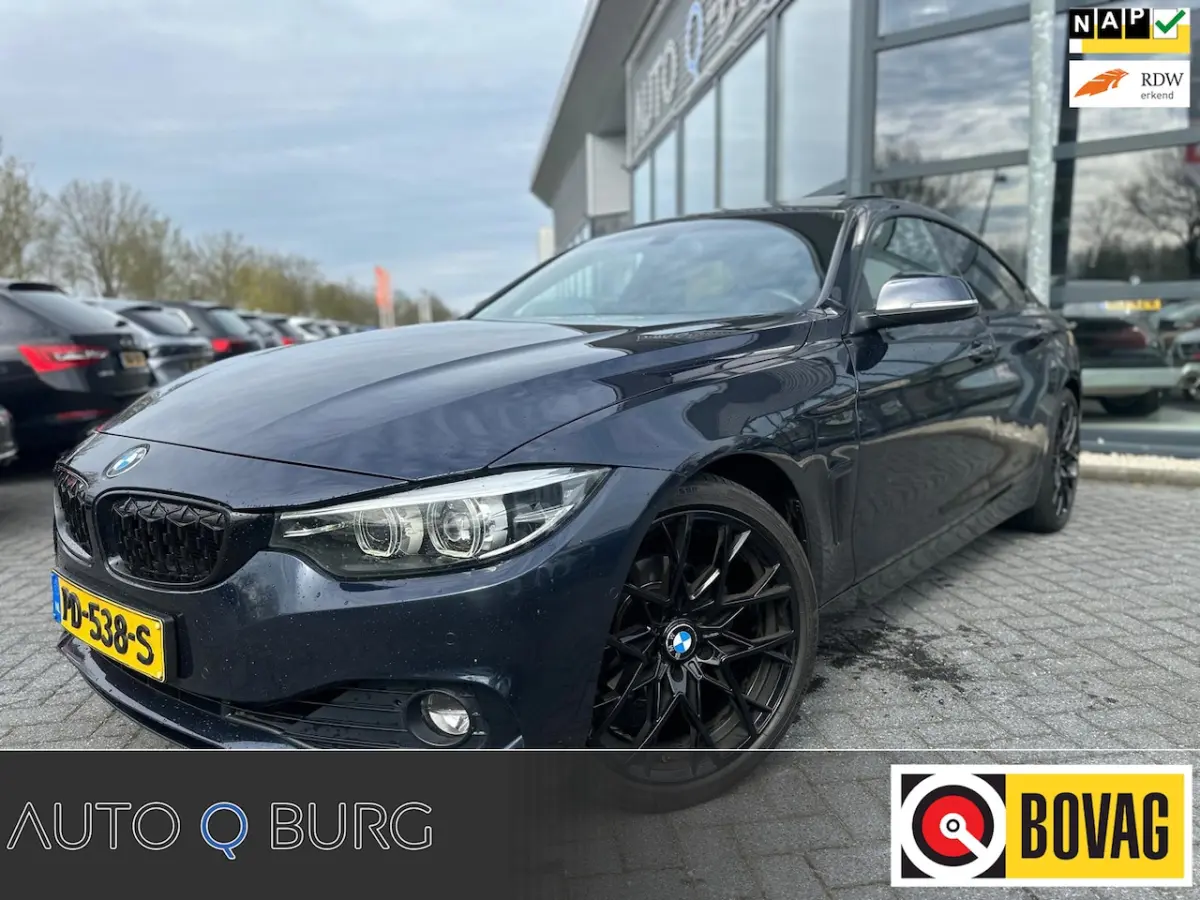 418i High Executive | Automaat | Panorama | LED | Harman& Kardon | LMV | PDC | Camera | St