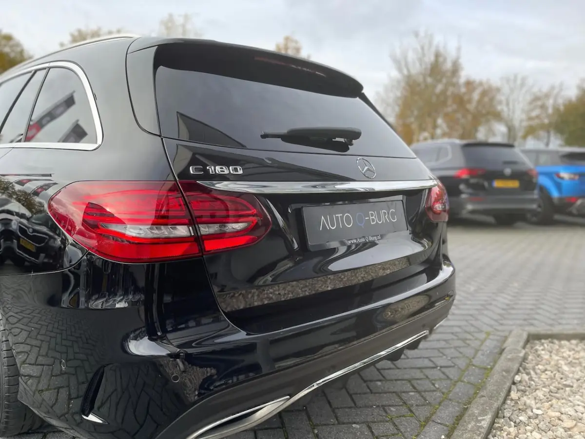 180 Business Solution AMG | Autom 9G | ECC | Navi | Virtueel Cockpit | Leer | PDC | Camera