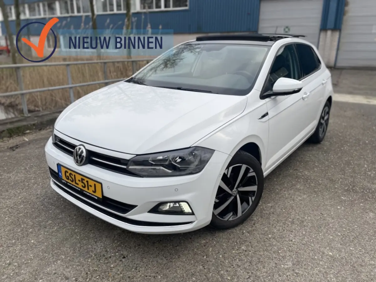 1.0 TSI R-Line Dsg/Pano /Navi/Camera
