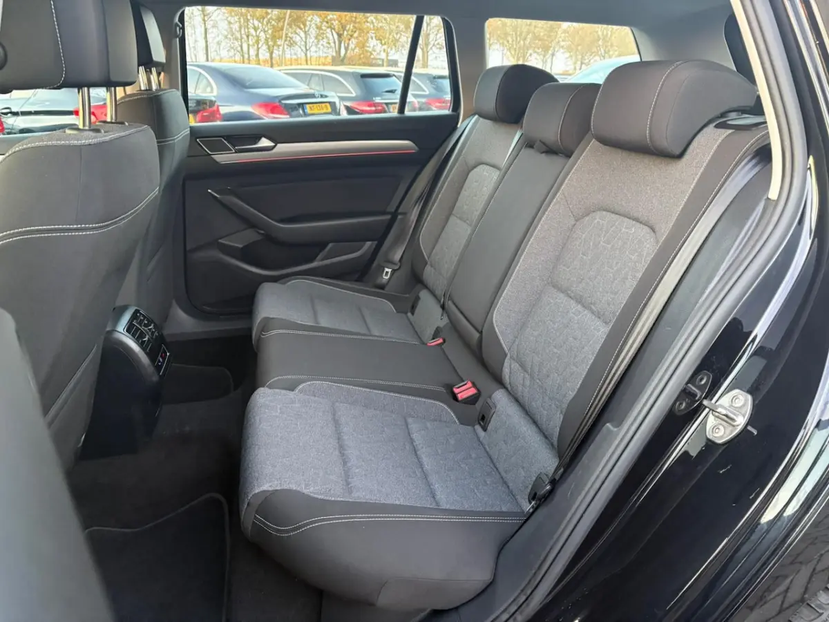 2.0 TDI Business | DSG | Panorama | Climate | PDC | Camera | Adaptieve cruise | LED |