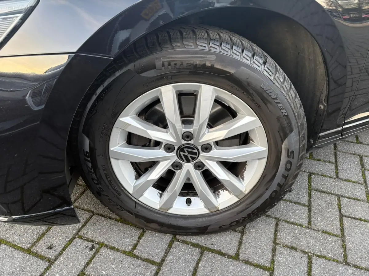 2.0 TDI Business | DSG | Panorama | Climate | PDC | Camera | Adaptieve cruise | LED |