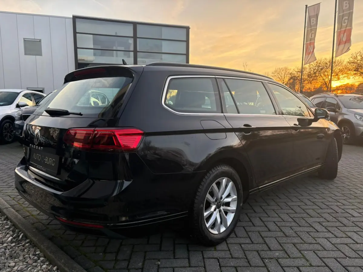 2.0 TDI Business | DSG | Panorama | Climate | PDC | Camera | Adaptieve cruise | LED |