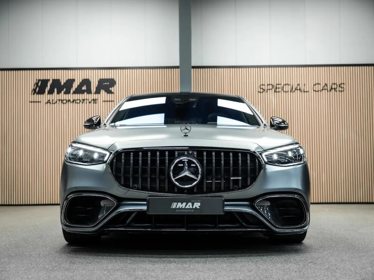 AMG 63 S E Performance | Burmester 4D | Carbon | Massage | Panoramadak