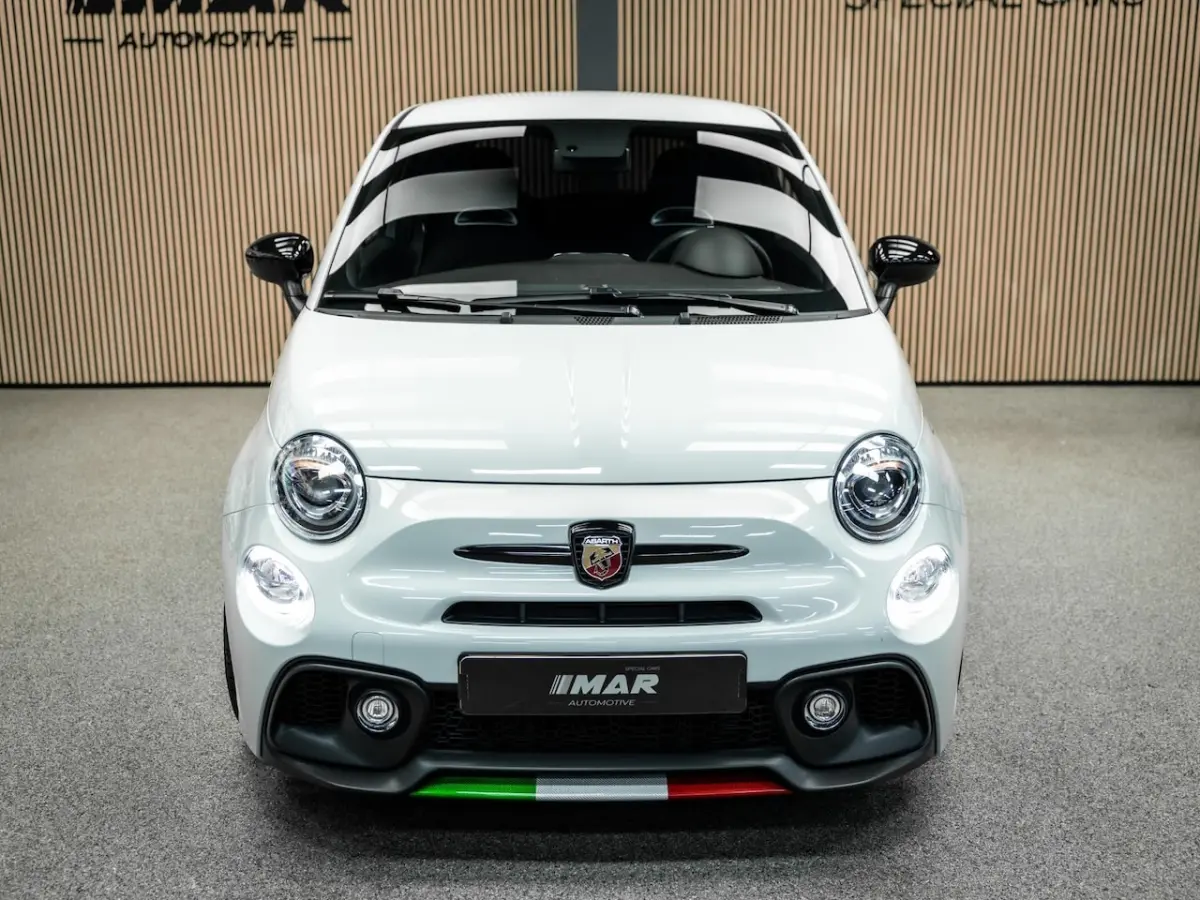1.4 T-Jet 595 Pista | Record Monza uitlaatsysteem | Carplay | Carbon |